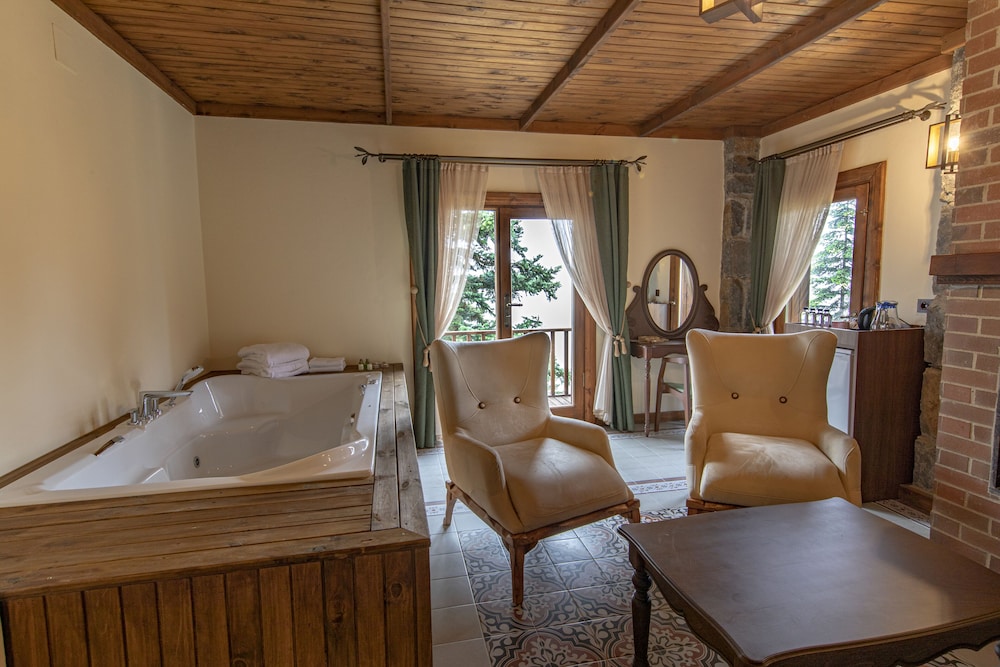Foleya Mountain Resort 14/50