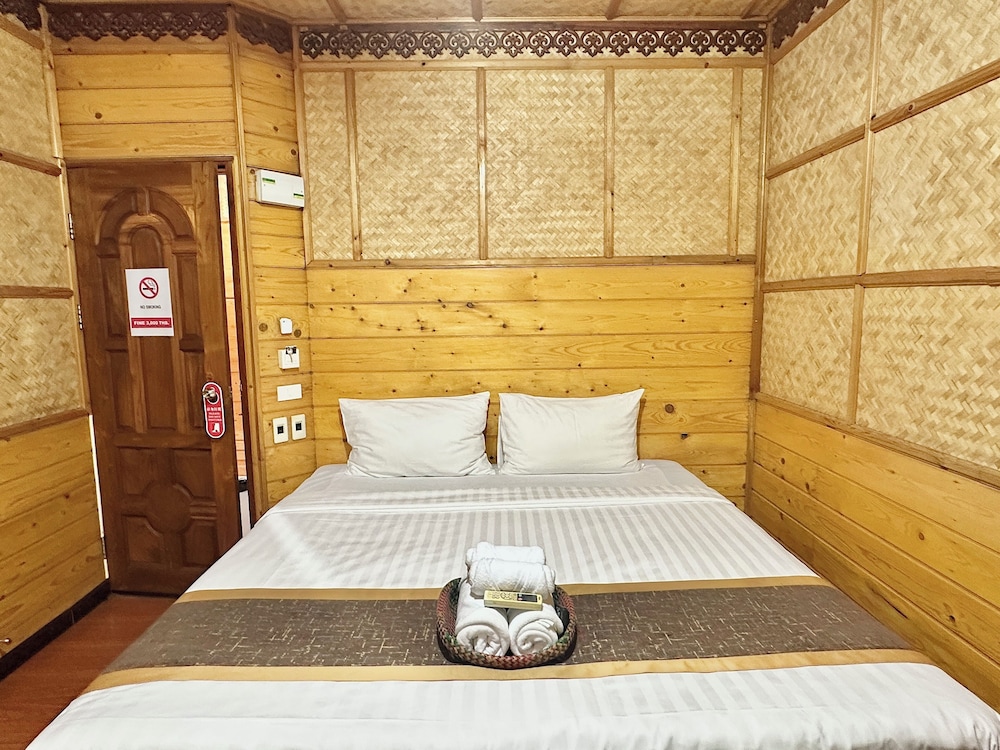 STANDARD, DOUBLE BED