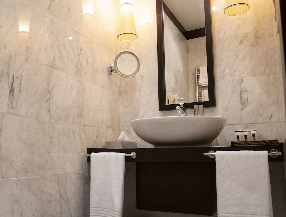Intown Luxury House 54/55