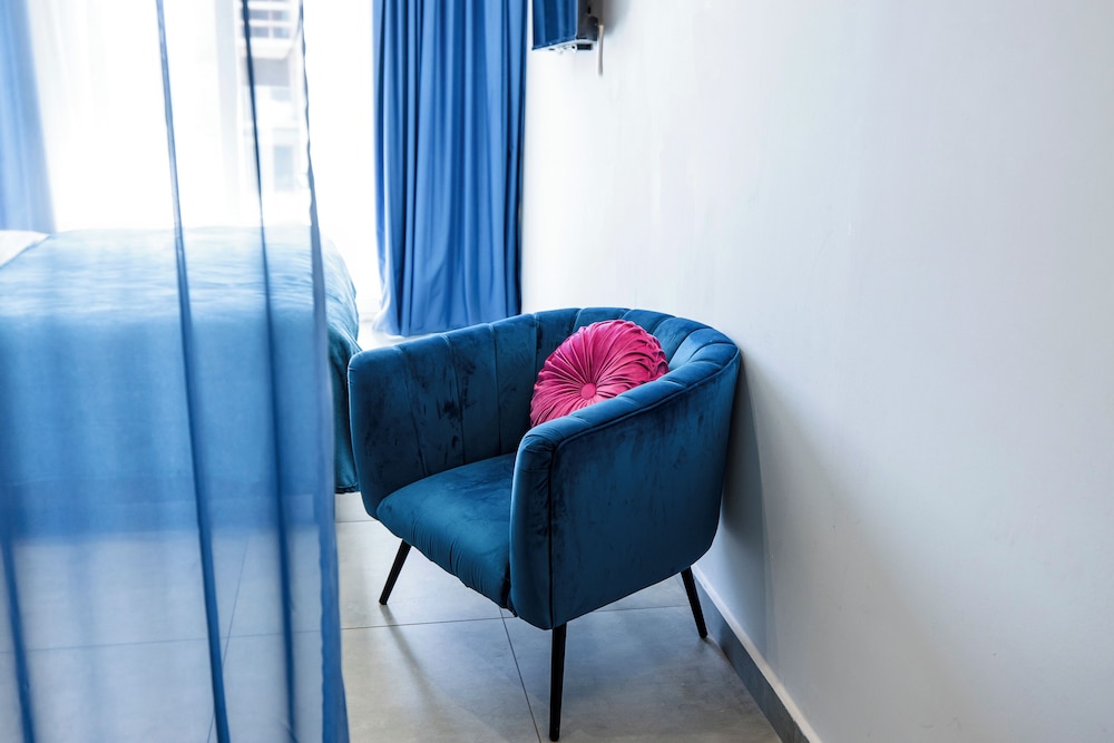Flamingo Hotel Malta 30/50