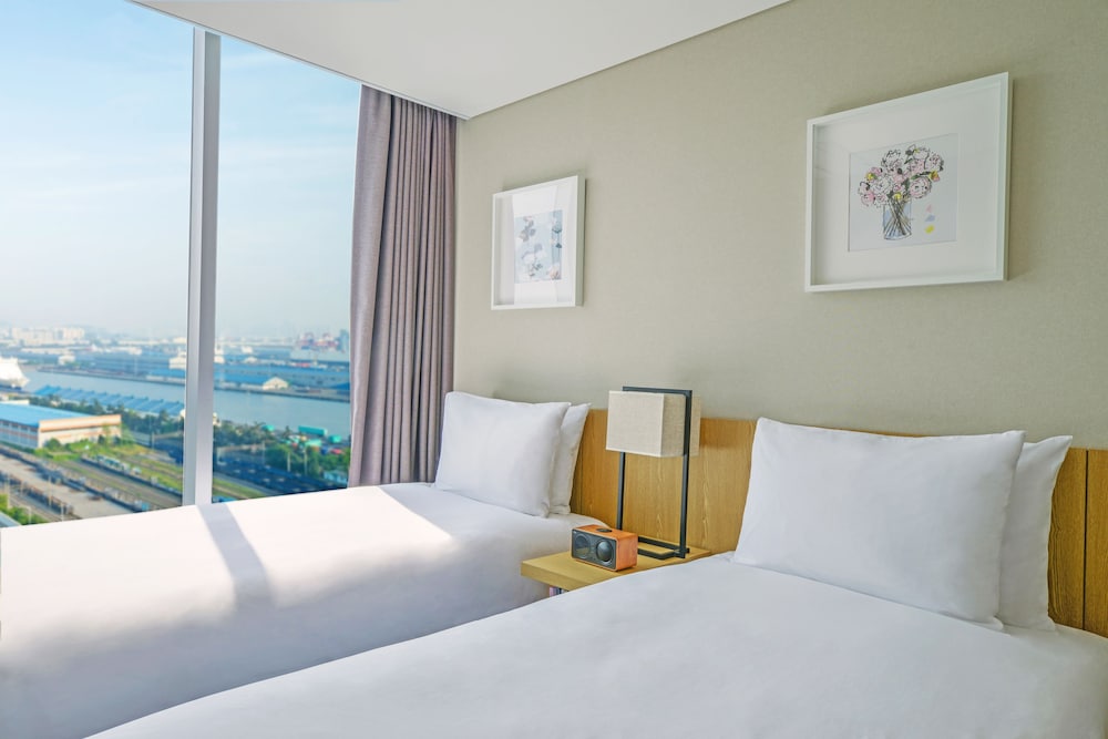 Harbor Park Hotel 16/51