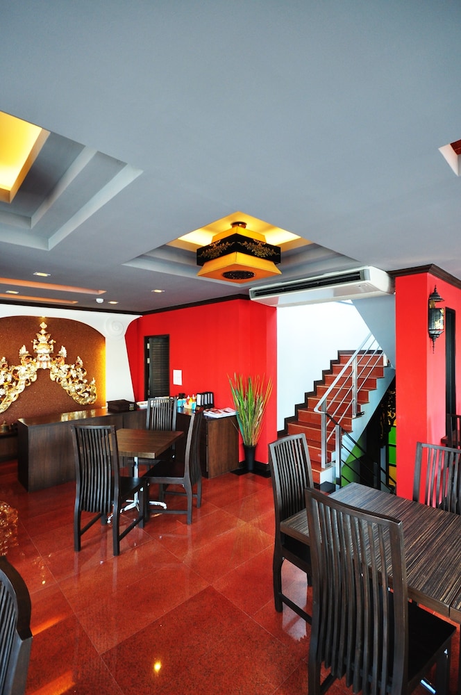 Chalelarn Hotel 23/41
