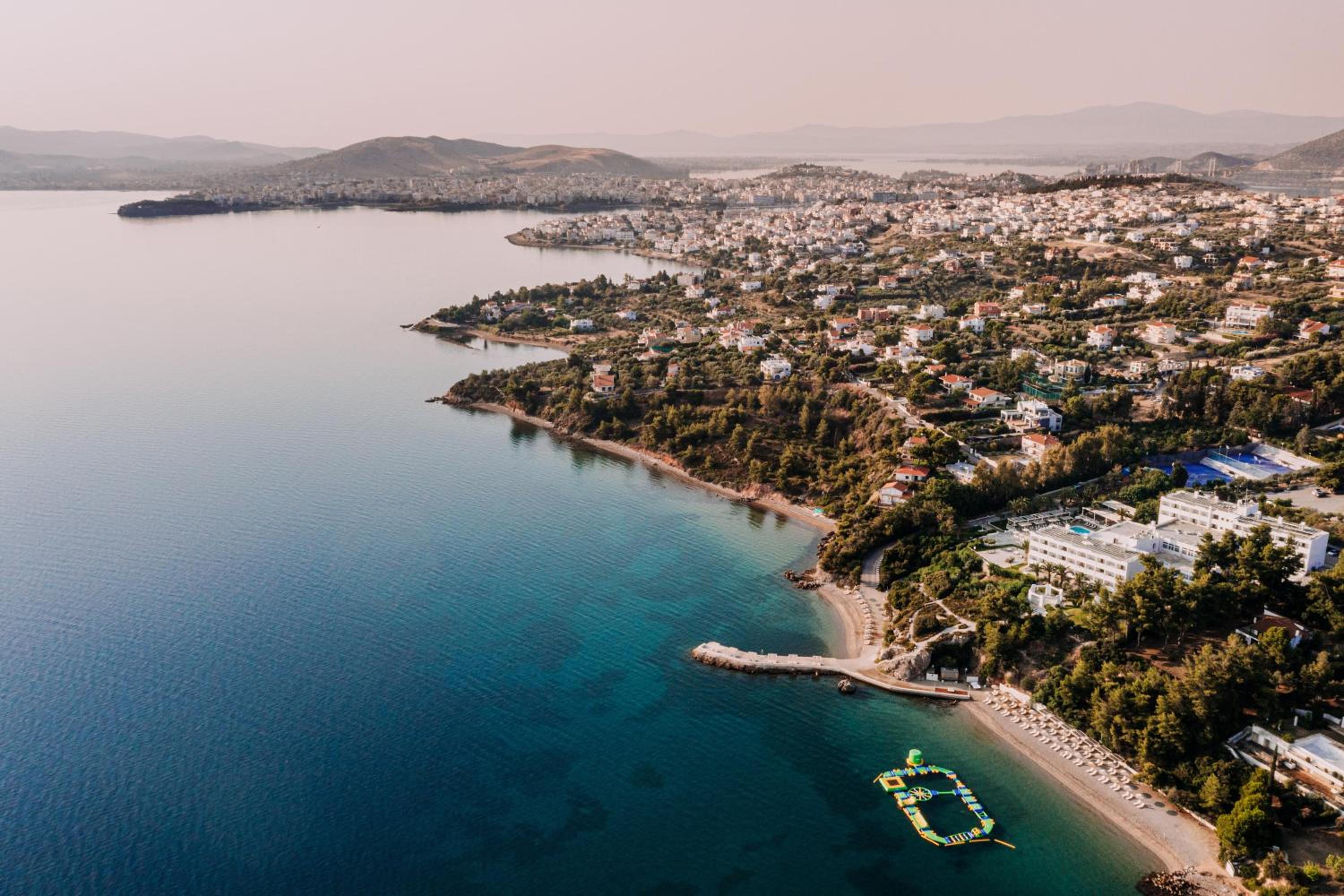 Brown Beach Chalkida Resort, a member of Brown Hotels 61/64