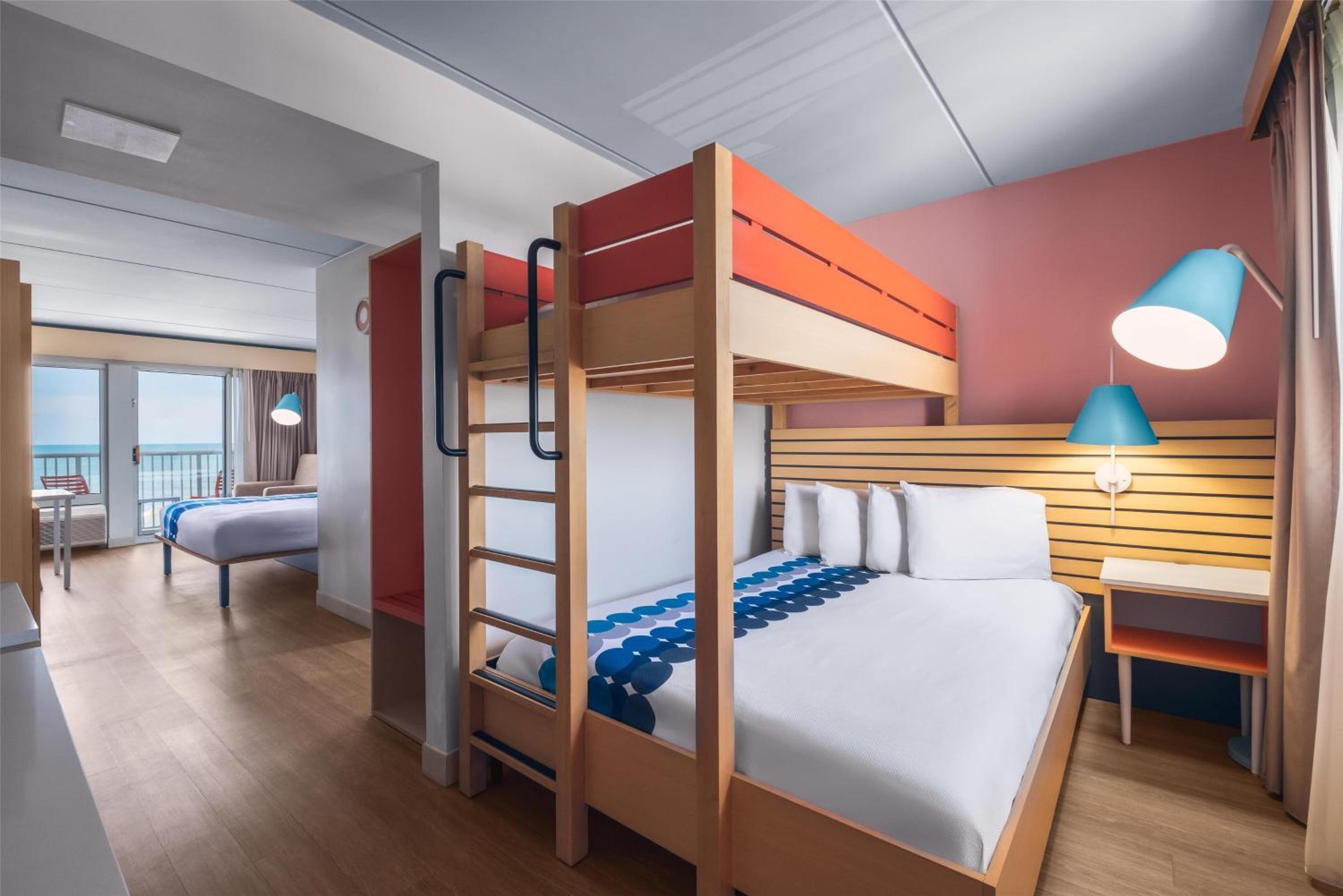 Family, Twin Beds, King Bed, Bunk Bed, Queen Bed, Ocean Front