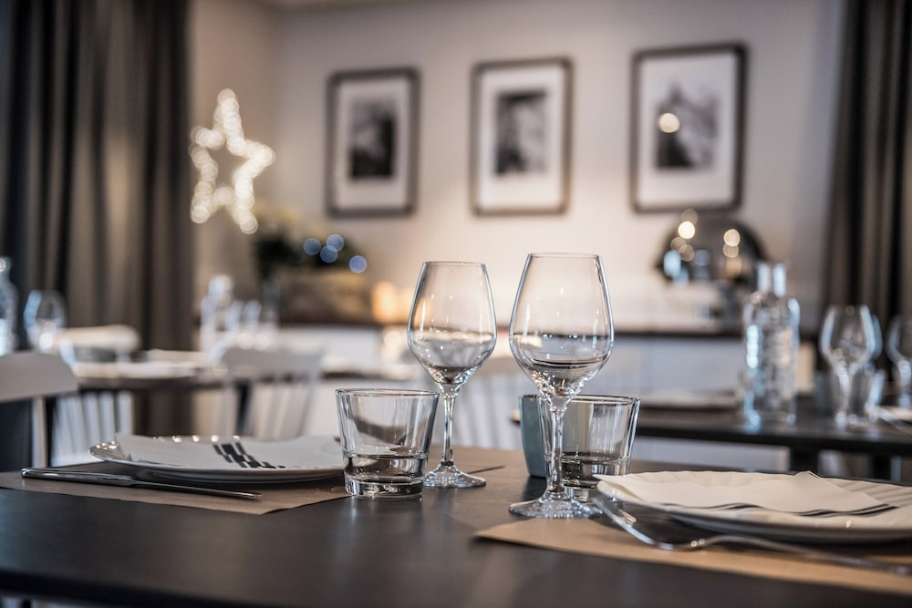 Chalet Hotel Le Whymper 30/63