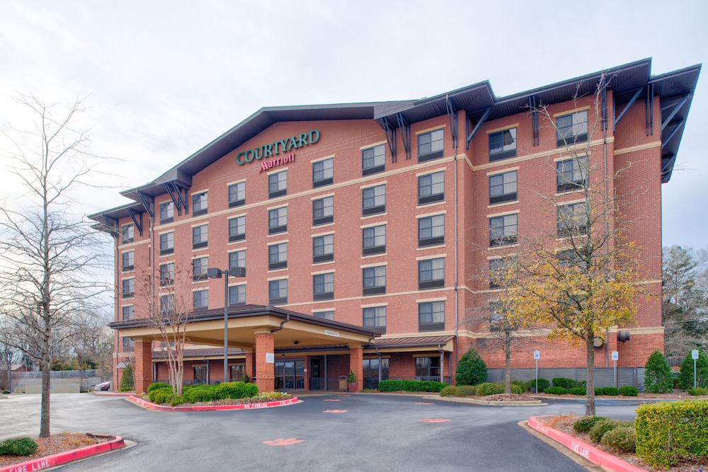 Courtyard Marriott Clemson 2/43