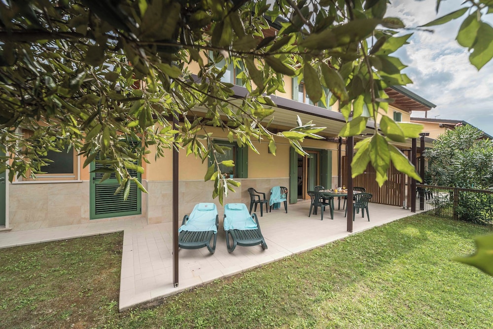 Hotel Green Village Resort 53/60