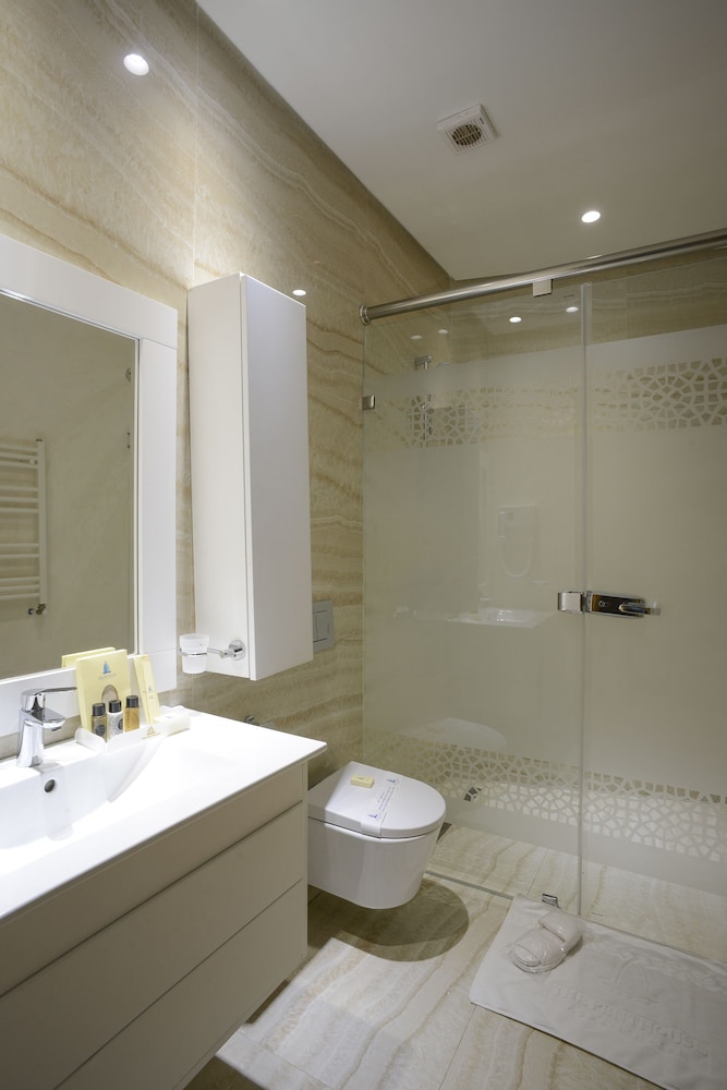 غرفة قياسية بسرير كوين، The Penthouse Appart Hotel 5/7