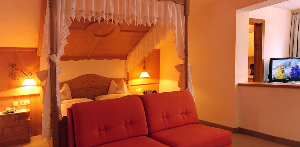 Hotel St Georg 33/50