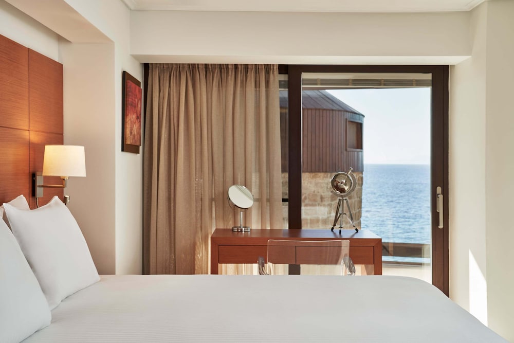 Bellevue On The Beach Suites 10/31