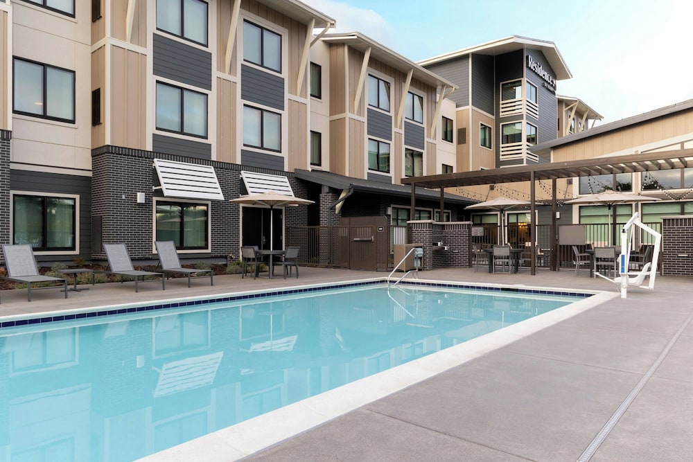 Residence Inn Novato Sonoma 38/42
