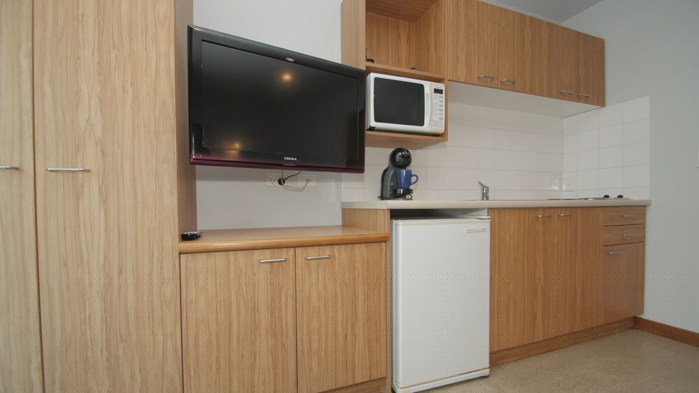 ASURE Christchurch Classic Motel and Apartments (ex Best Western Clyde On Riccarton Motel) 26/27