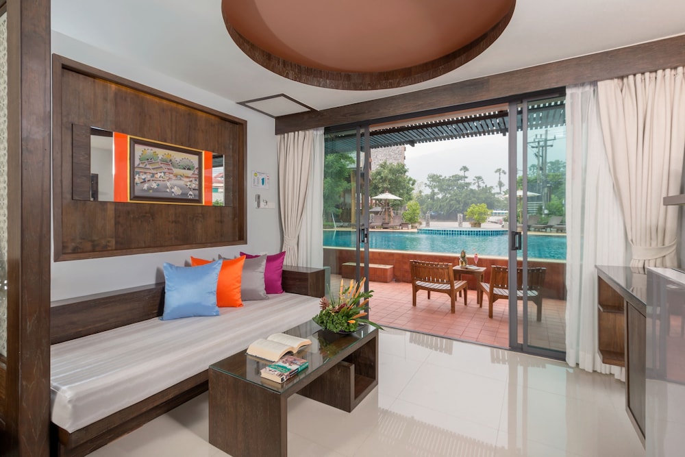 Naina Resort And Spa 35/50