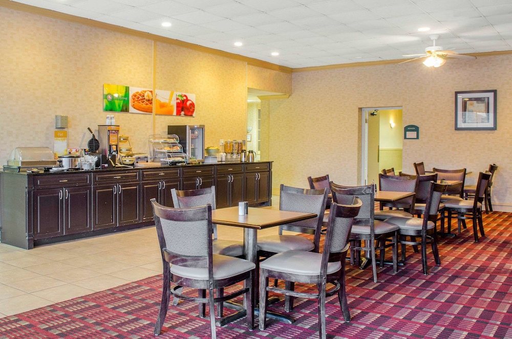 Quality Inn University Area Troy, AL 28/41