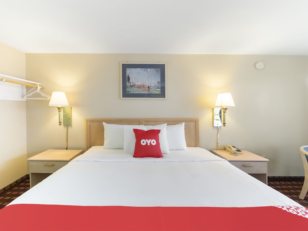 OYO Hotel Starlite Seneca Falls 13/35