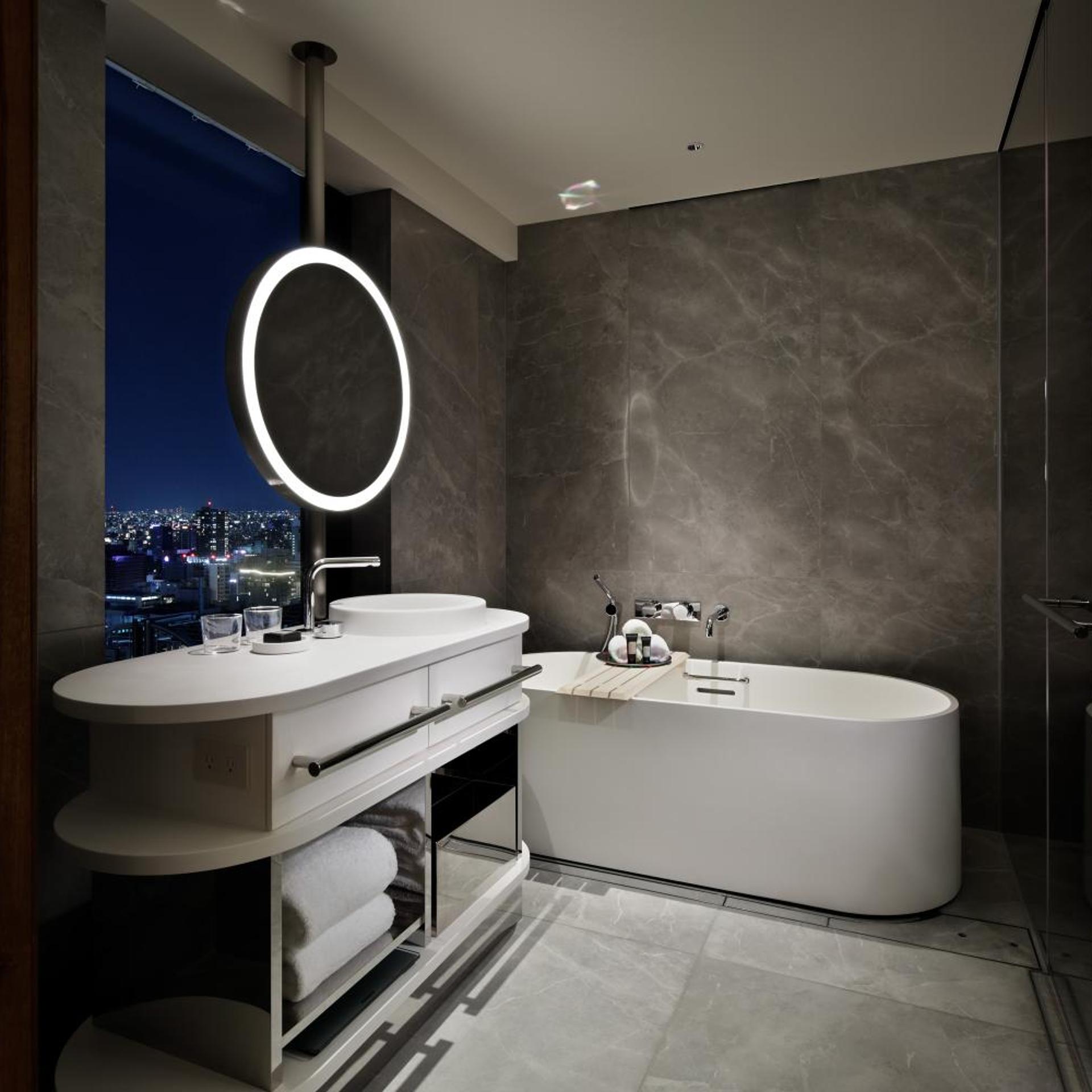 Room, King Bed, City View, Corner, W Osaka 3/4