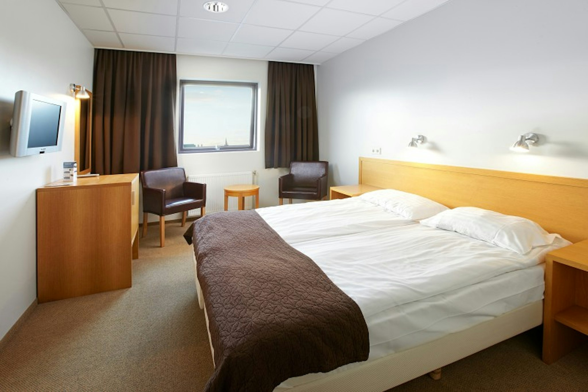 Cabin Hotel 22/71