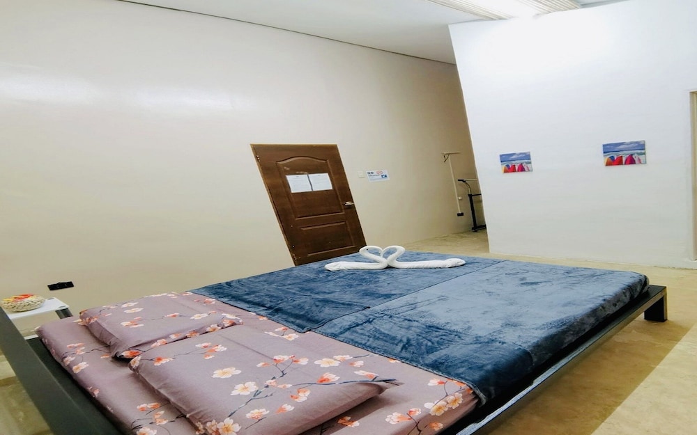 Big Paul Hostel - Adults Only 9/50
