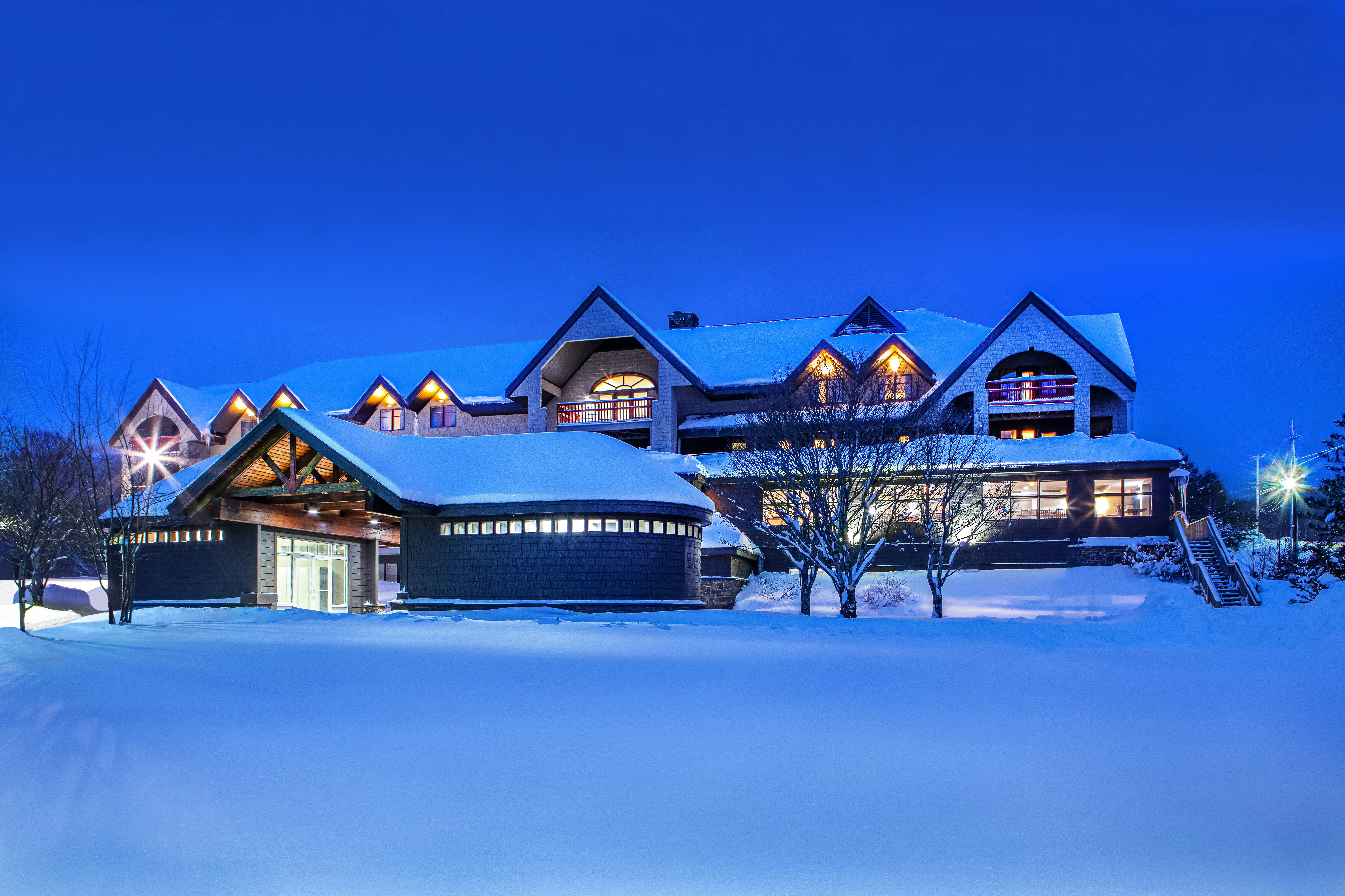 Killington Mountain Lodge, Tapestry Collection by Hilton 7/33