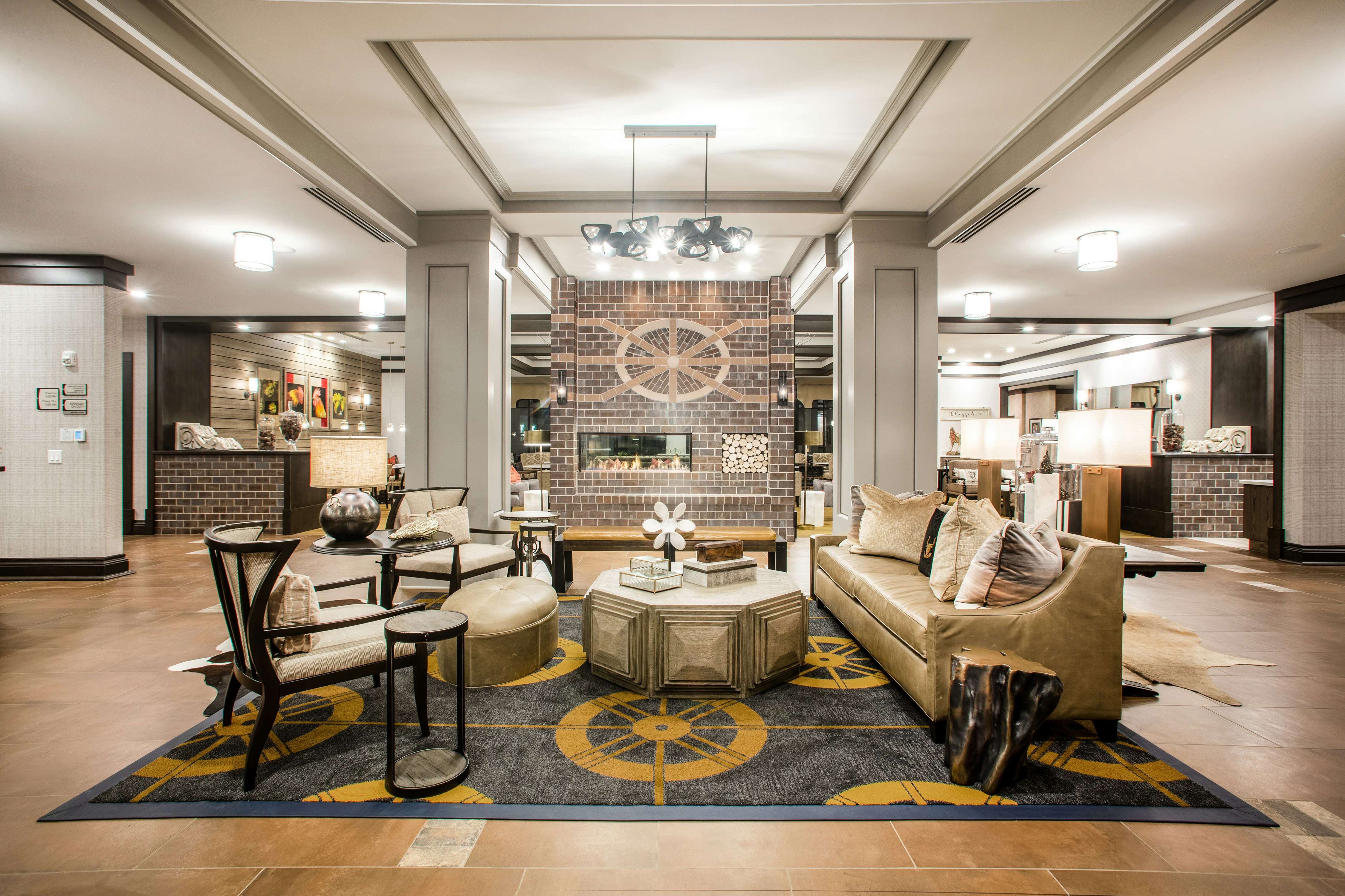 Homewood Suites By Hilton Salina Downtown Ks 14/27