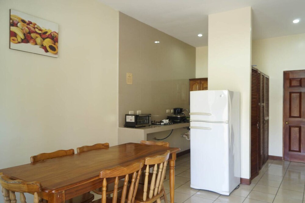 Hotel And Villas Huetares 8/50