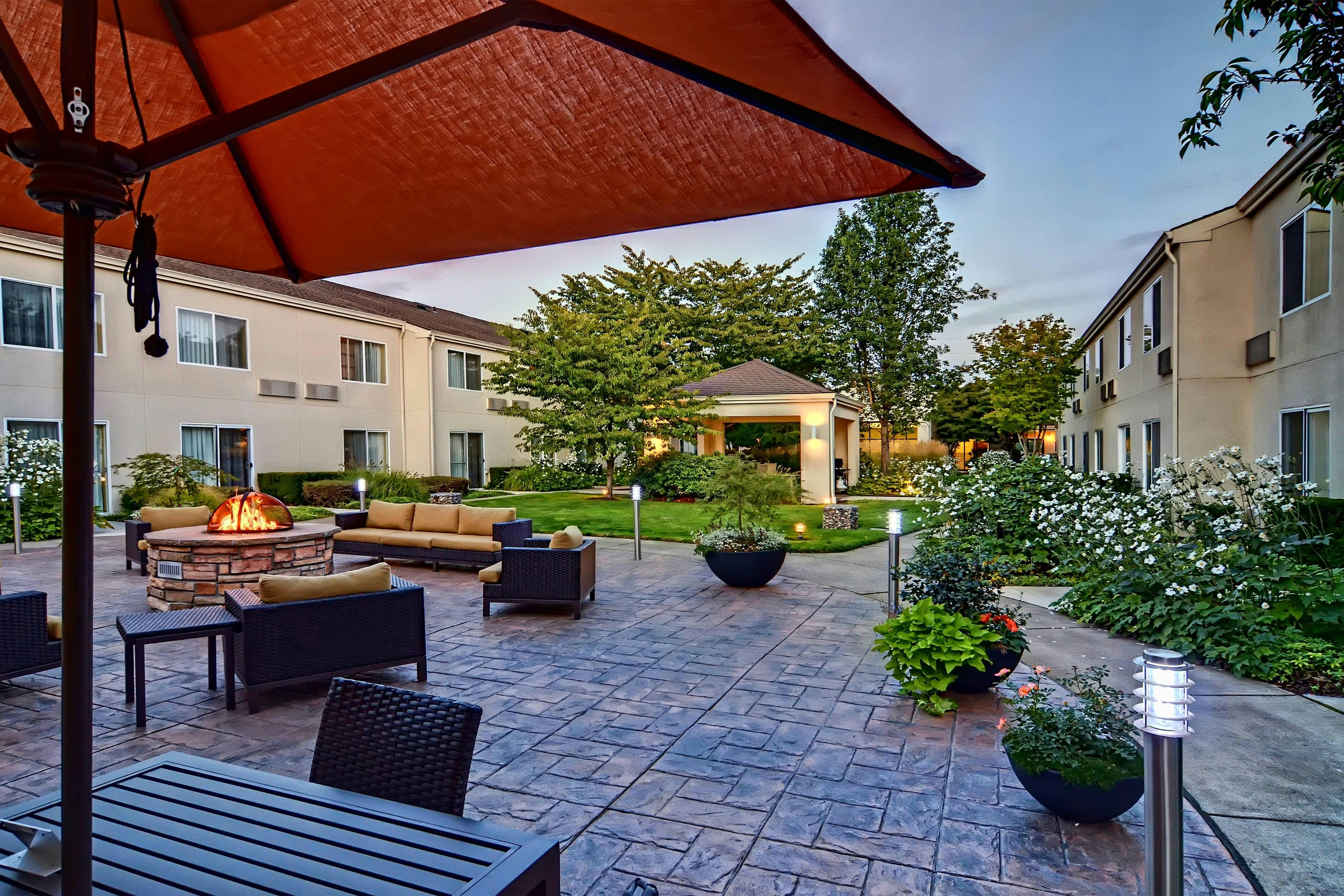 Courtyard Eugene Springfield 41/41