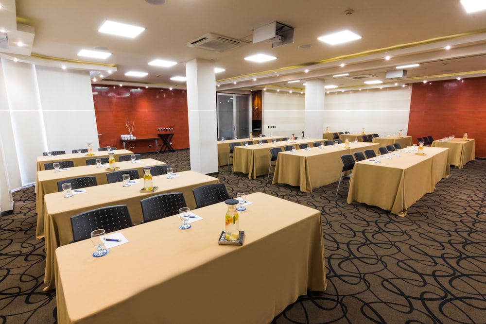 GHL Abadia Plaza Hotel 40/48