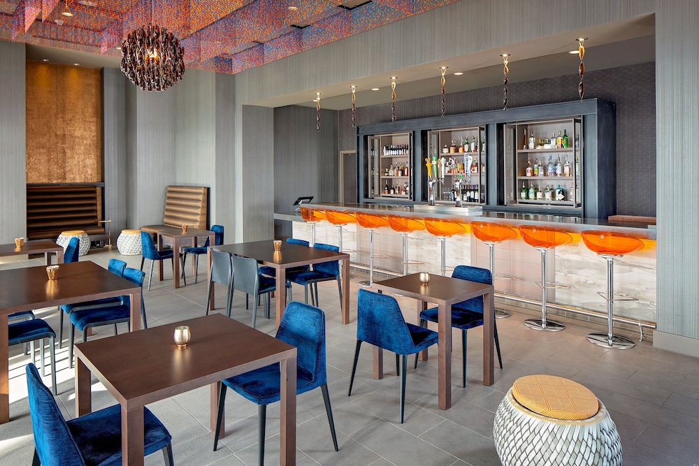 Courtyard By Marriott Dallas Downtown Reunion District 35/45
