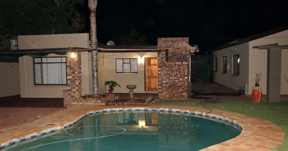 Mc Kala Guest House 36/44