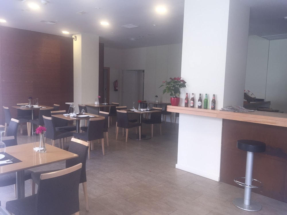 Apartamentos Plaza Picasso 54/71