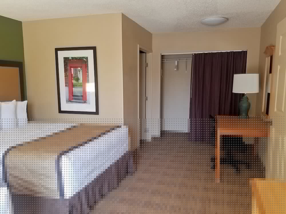 Extended Stay America Kansas City Overland Park Nall Ave 10/51