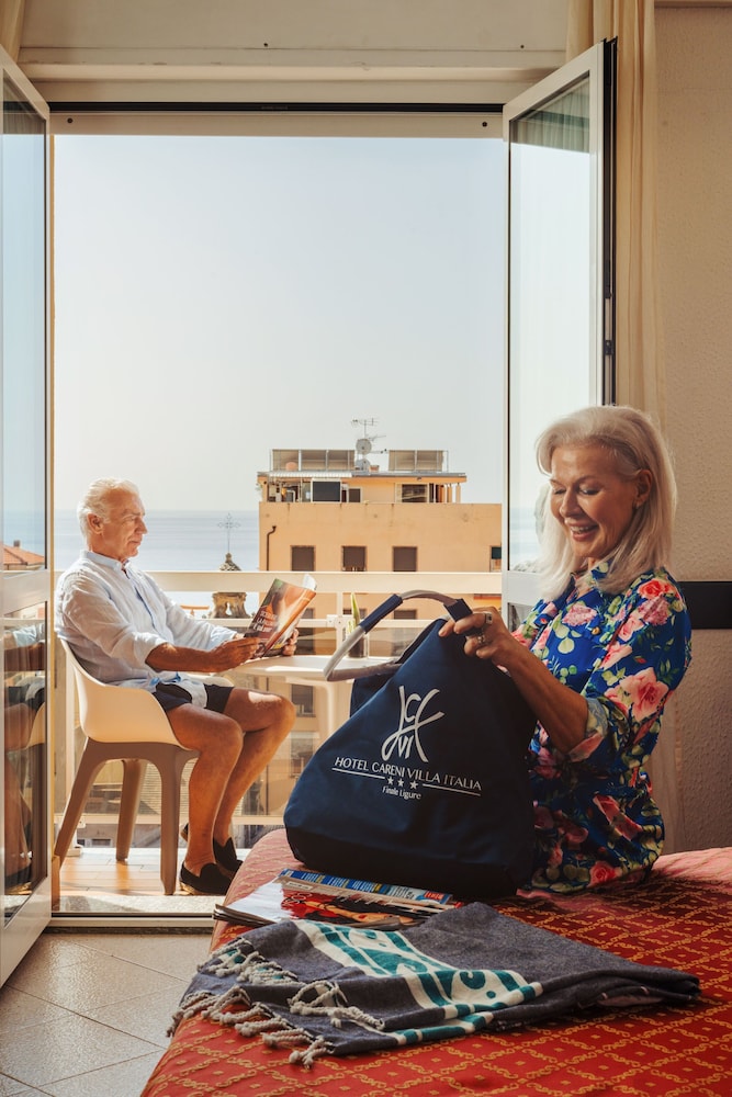 Hotel Careni Villa Italia 43/62