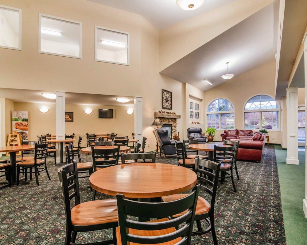 Align Inn Vermont (ex Quality Inn At Quechee Gorge) 36/40