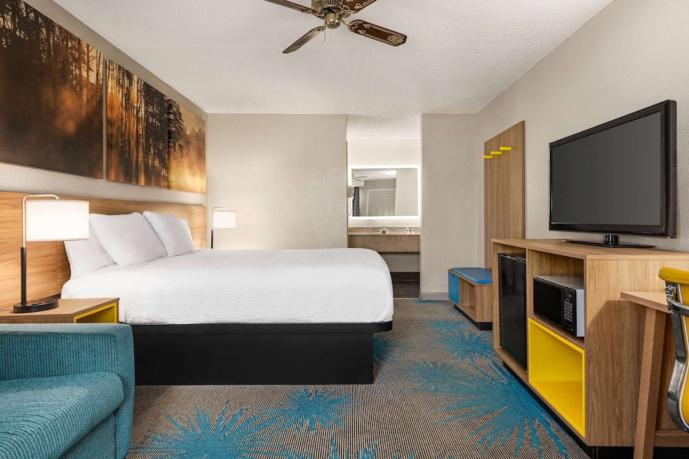 Days Inn by Wyndham Demopolis 20/61