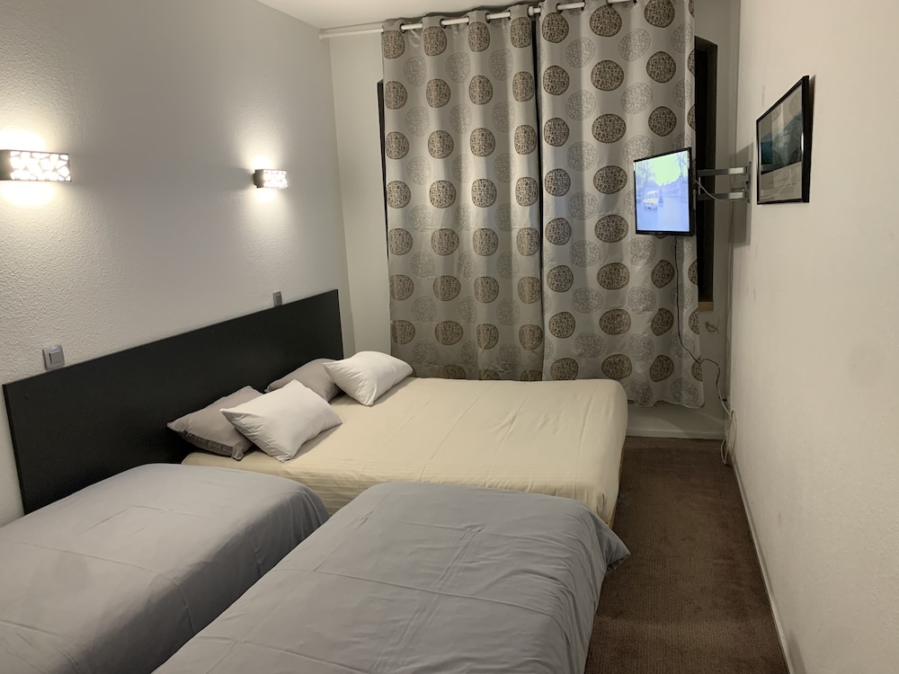 Sure Hotel by Best Western Annecy 24/76