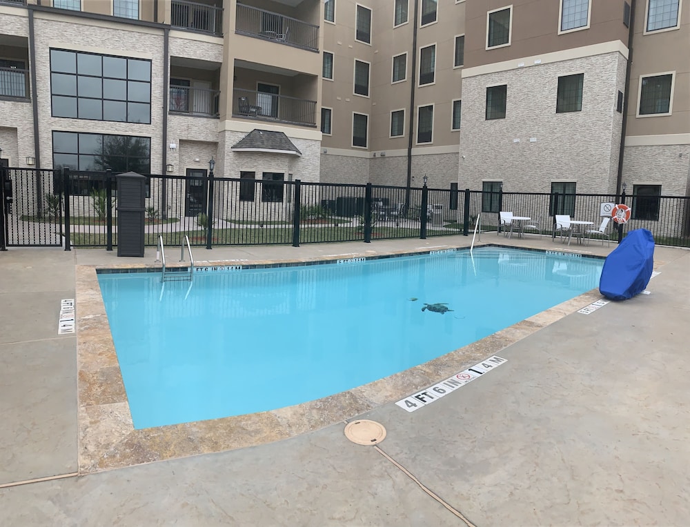 Staybridge Suites Iah Airport East 1/50