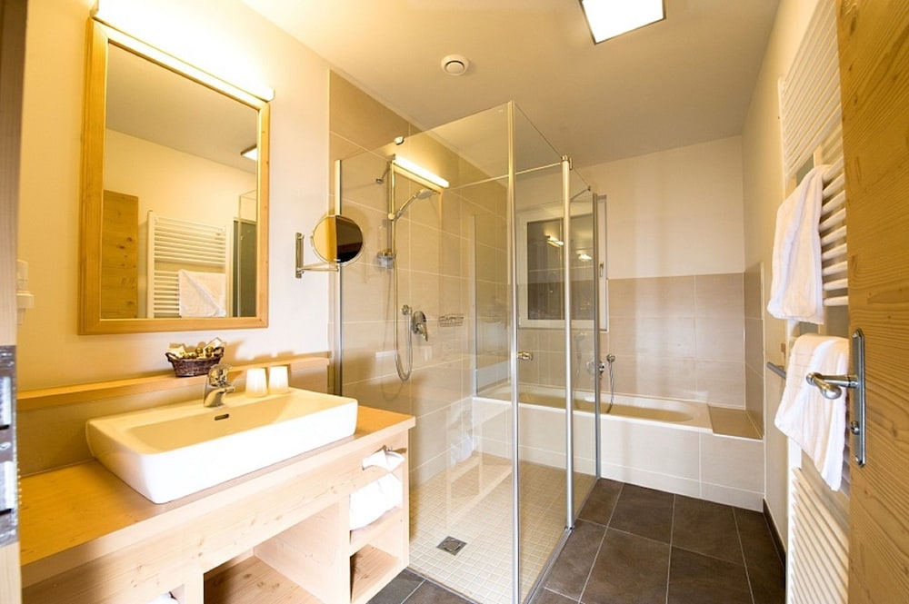 GASTHOF FELDWEBEL HOTEL 33/33