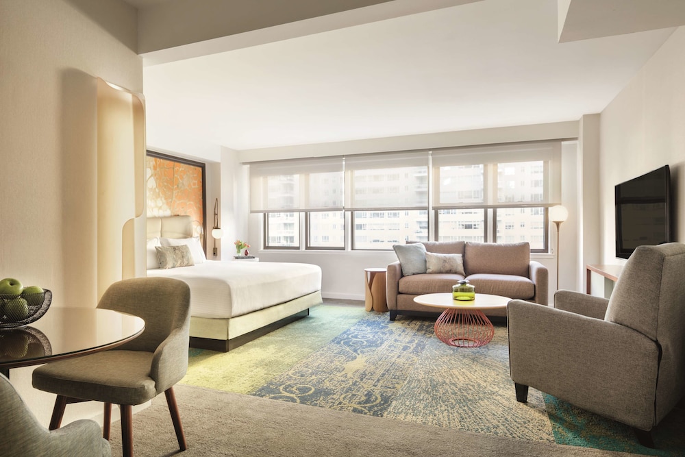 The Gardens Sonesta ES Suites New York 33/50