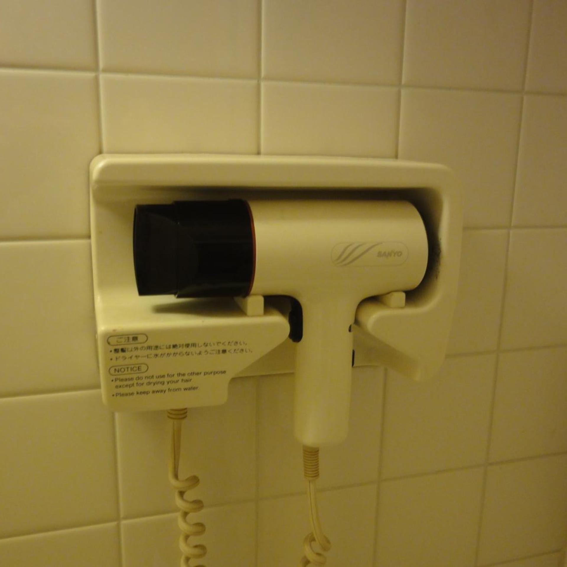 Hotel Elm Regency 37/48