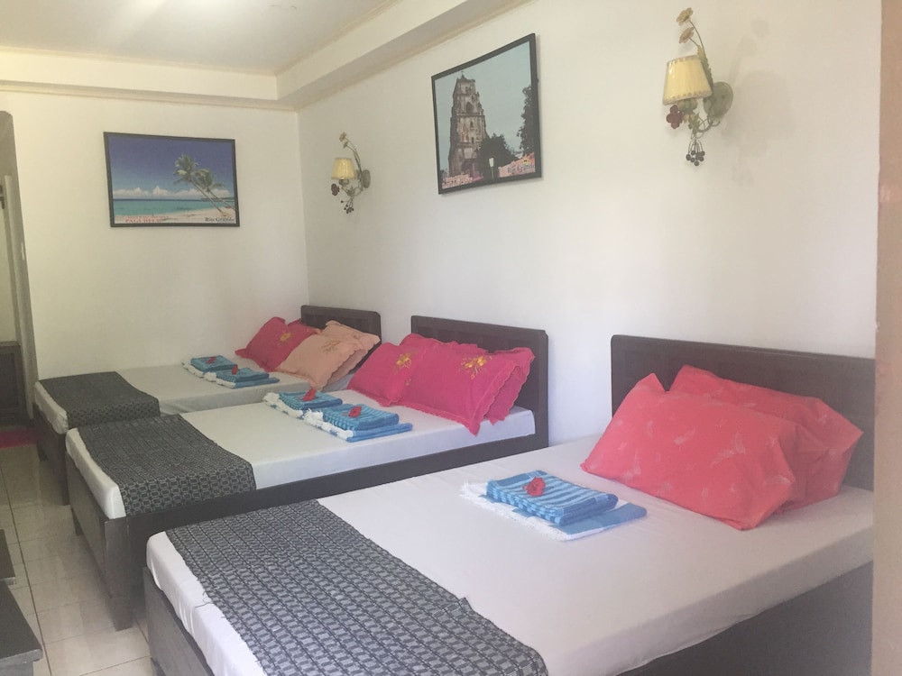 Rio Grande Laoag Resort Hotel 21/47