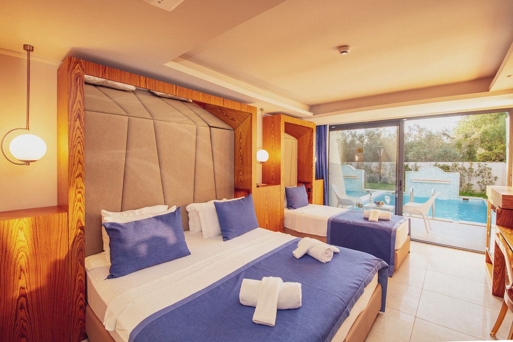 Orka World Hotel and Aqua Park 24/64