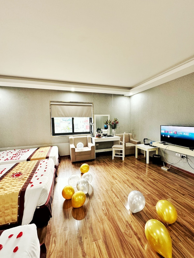 Sunrise Hanoi Hotel 24/48