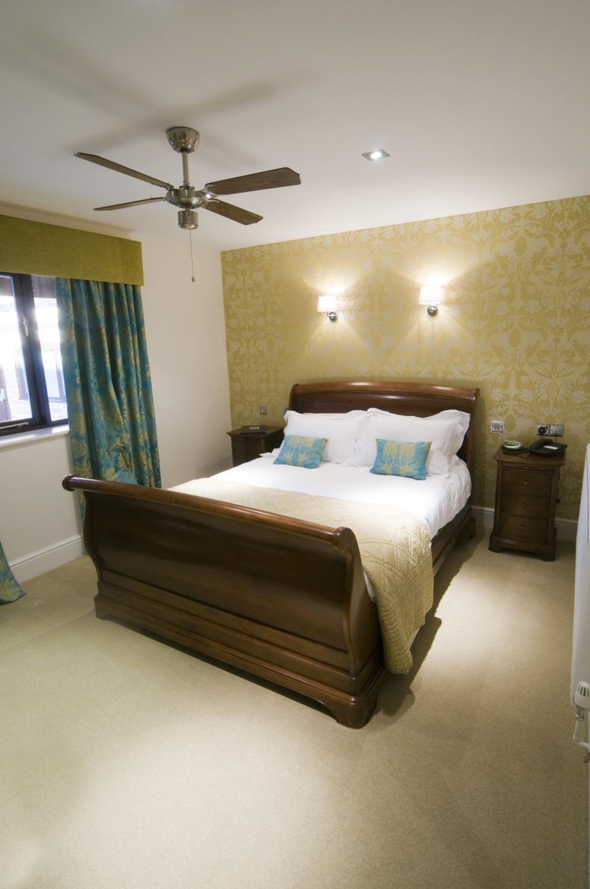 Hall Farm Hotel And Restaurant 17/58
