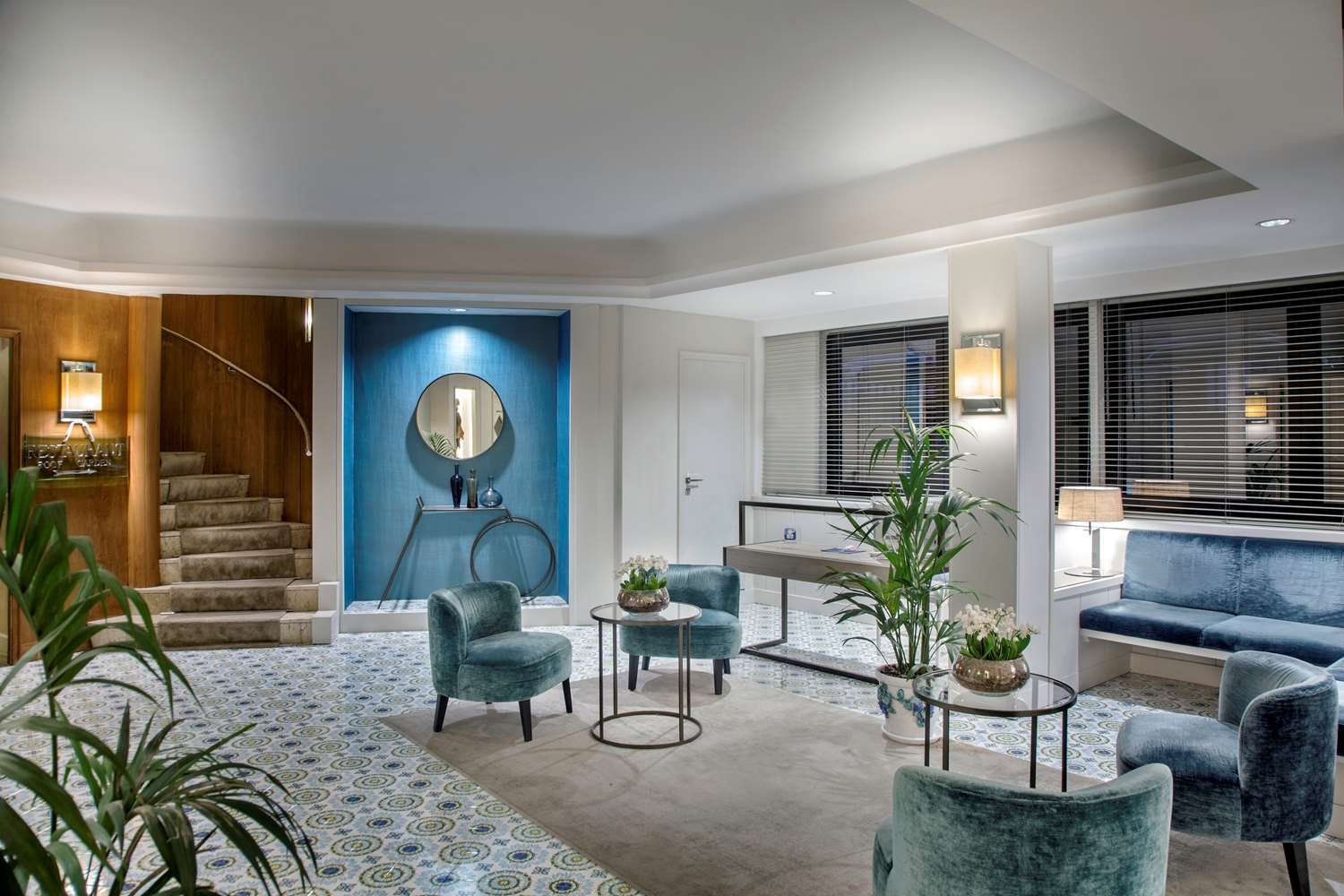 Hotel Paradiso, Bw Signature Collection 34/67