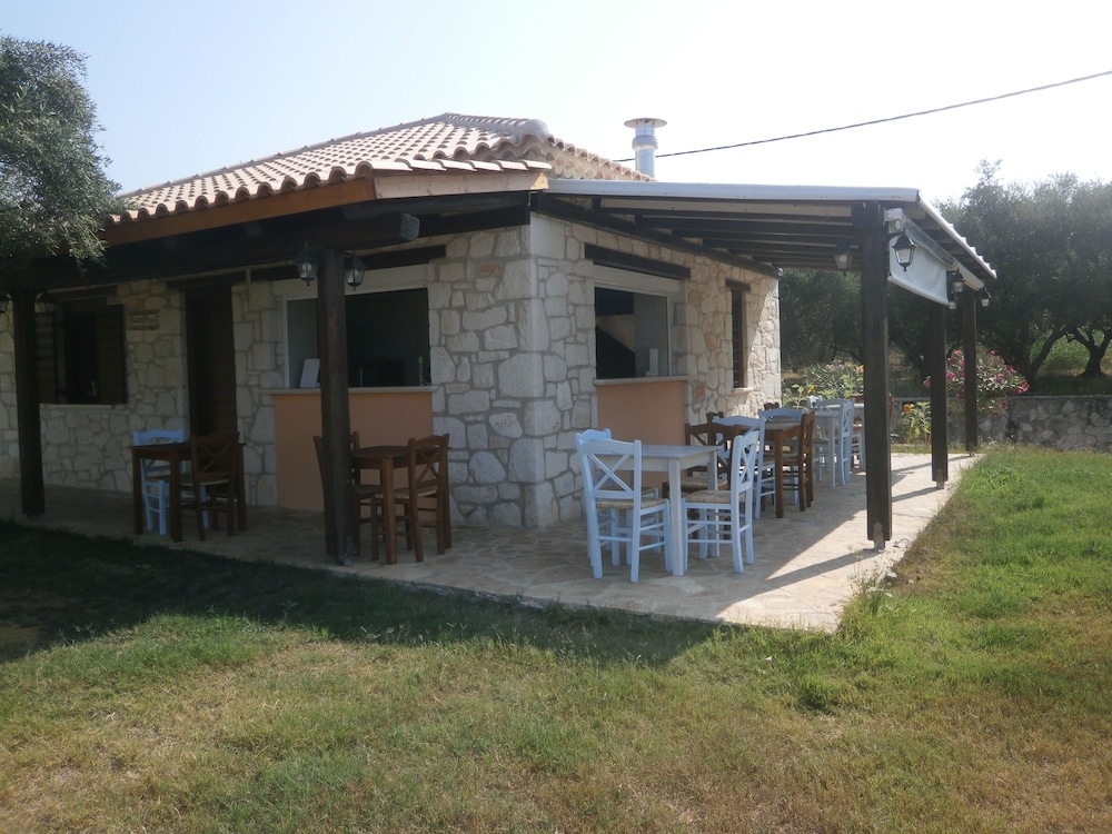 KAVOS PSAROU VILLAS 1/50