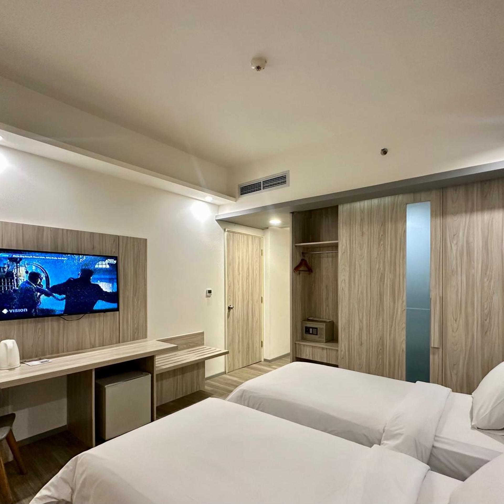 Deluxe, Single Bed