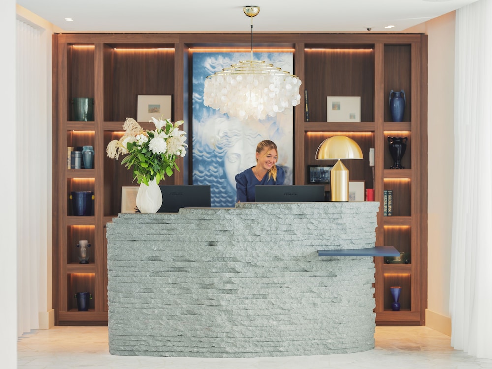 Bleu Hotel & Spa by Germain Collection 6/70