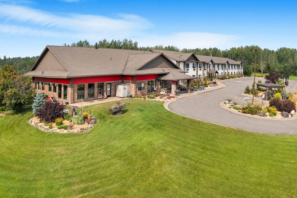 Super 8 By Wyndham Eveleth 43/49