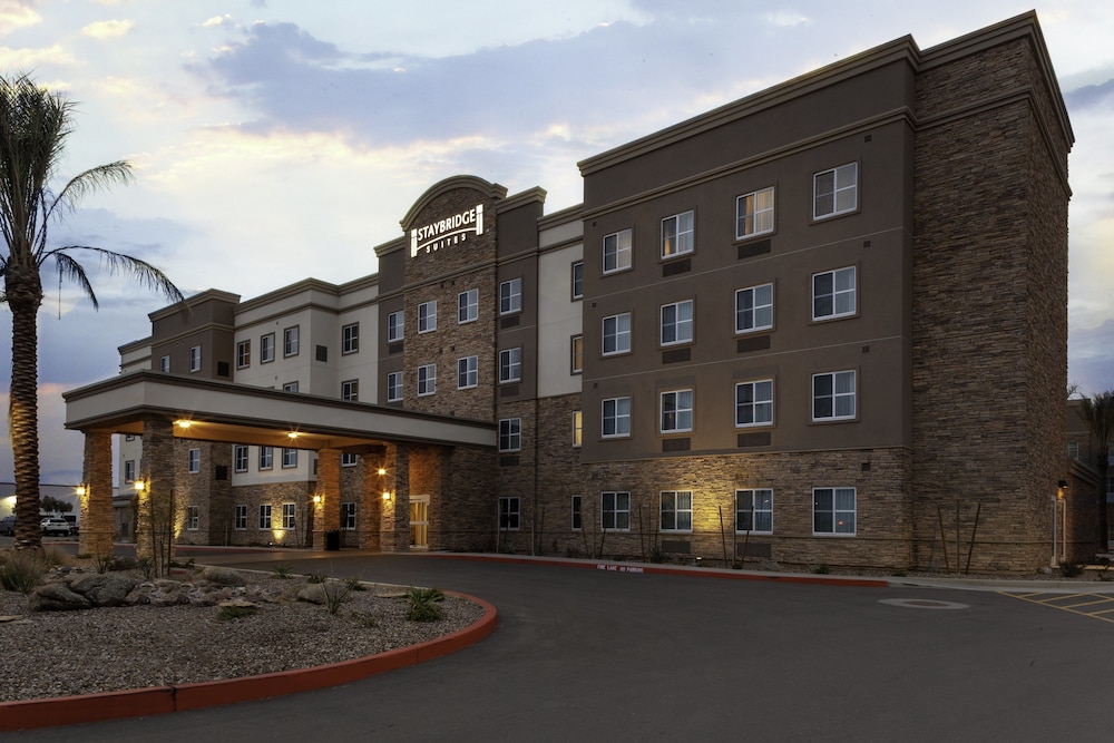 Staybridge Suites Phoenix East Gilbert 3/67