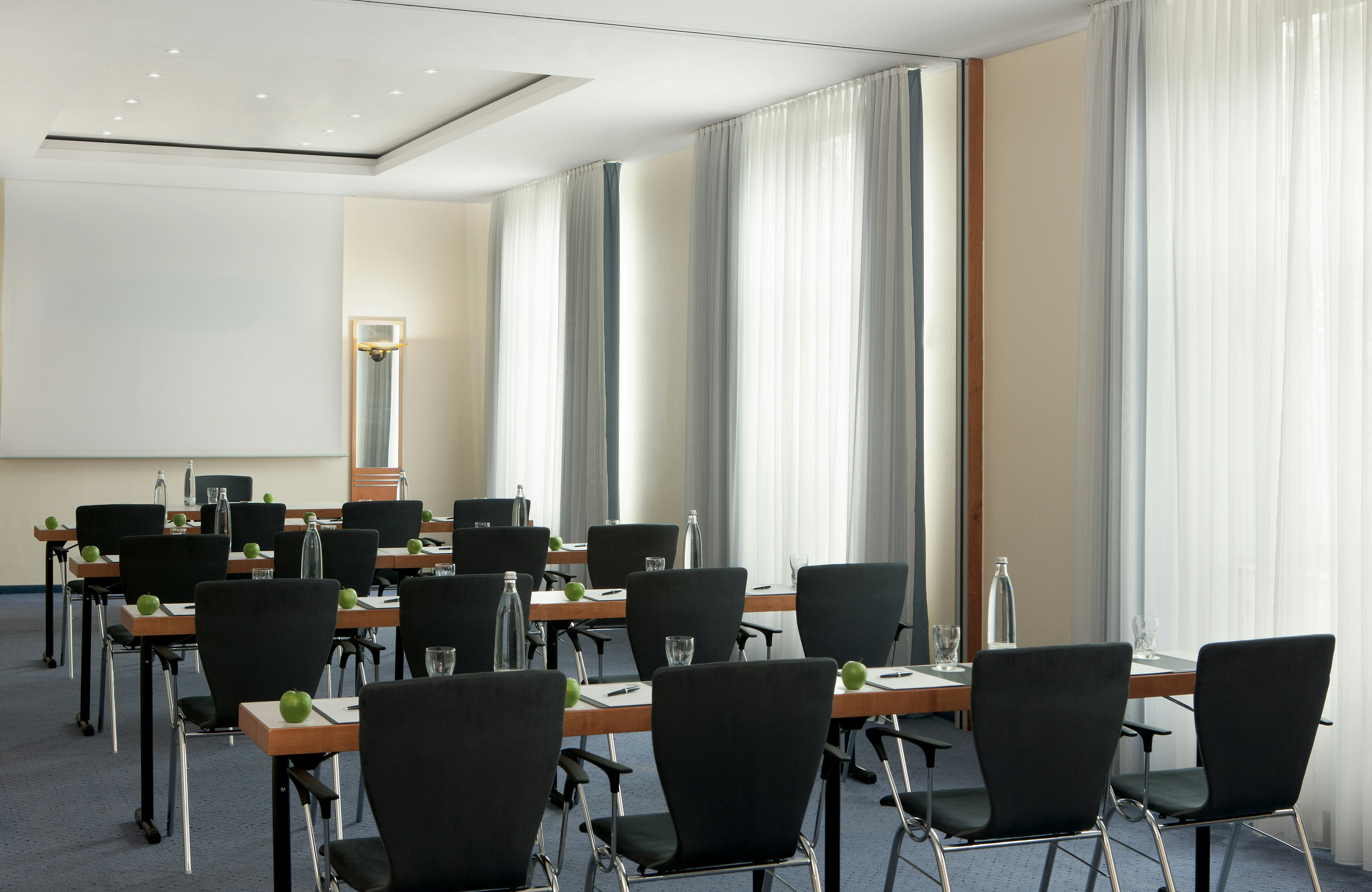 Intercityhotel Magdeburg 51/58